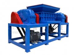 如何避免双轴撕碎机的材料卡滞现象？