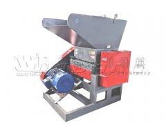 塑料粉碎机不下料了怎么办？